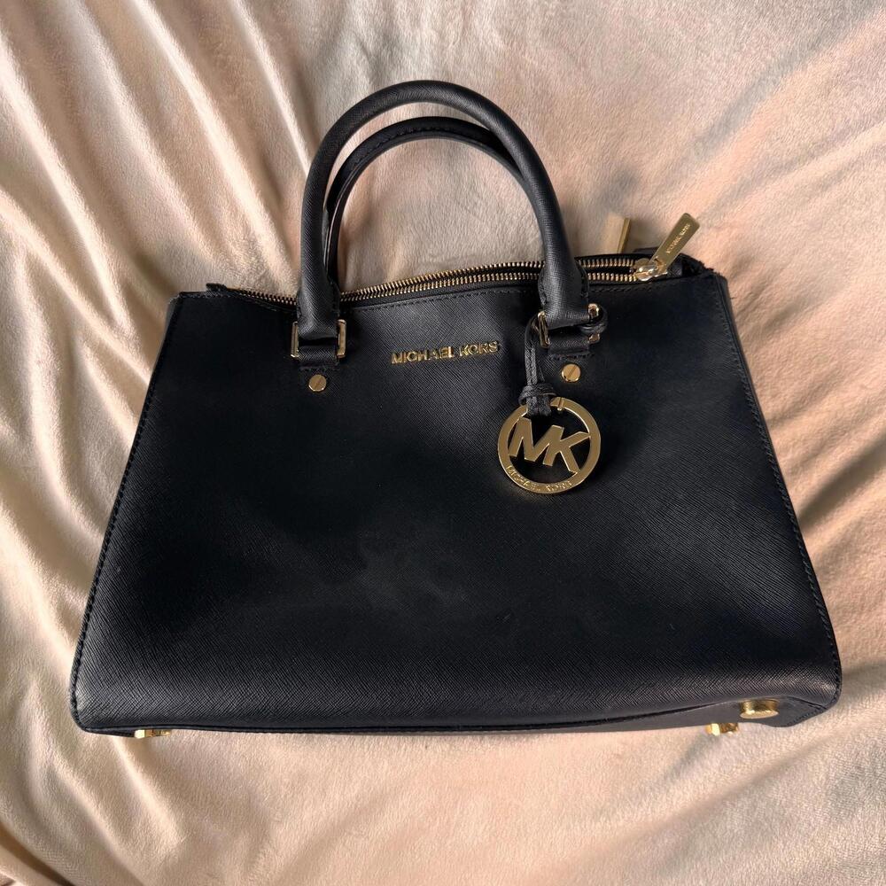 Michael Kors Sutton Medium Saffiano Leather Satchel - Black [30S4GTVS6L]